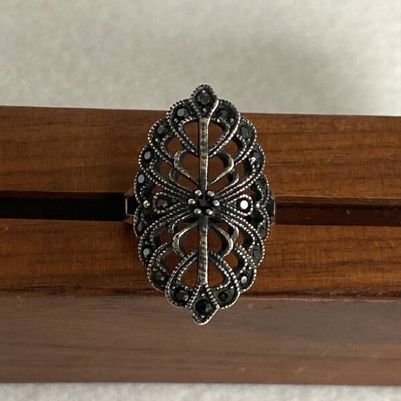 Sterling Silver 925 Openwork Scrollwork Wide Black Black Rhinestone Ring Sz 8 - Picture 11 of 16